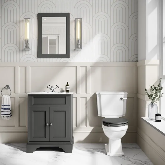 Hudson Traditional Close Coupled Toilet With Graphite Grey Wooden Seat