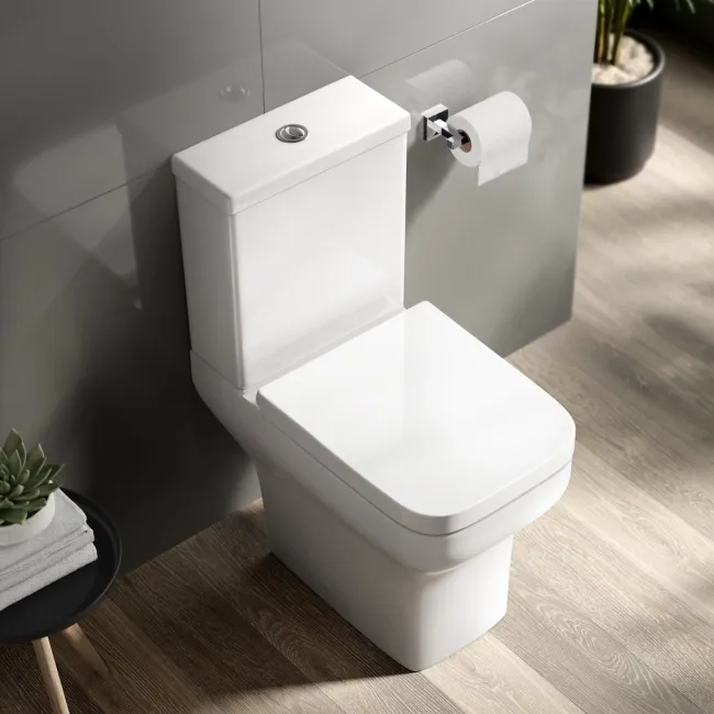 Chicago Rimless Close Coupled Toilet With Premium Soft Close Seat