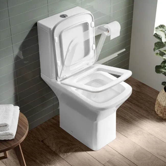 Dallas Rimless Comfort Height Close Coupled Toilet With Slim Soft Close Seat