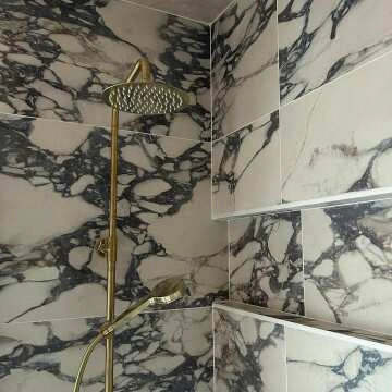 Ballina Premium Brushed Brass Round Thermostatic Shower