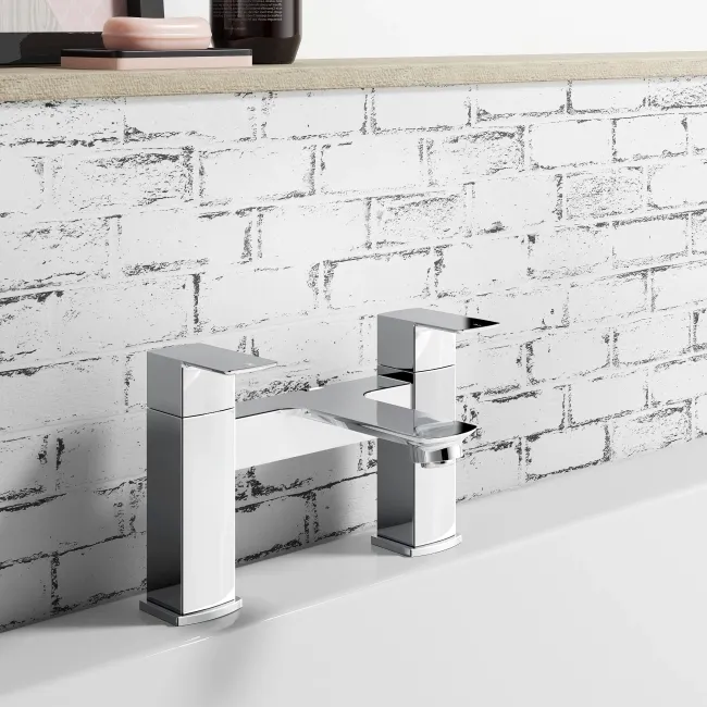 Mersey Chrome Bath Filler