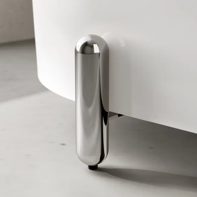 Shore 1700 Gloss White Freestanding Bath - Chrome Feet