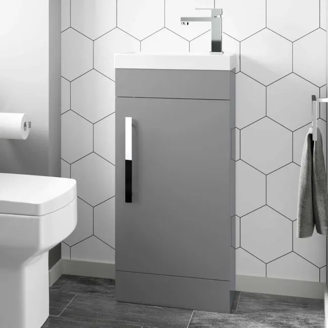 Chrome Handle for Avon Vanity Unit