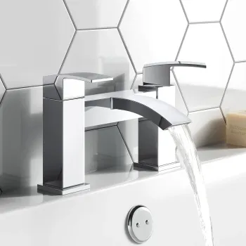 Brora Chrome Bath Filler