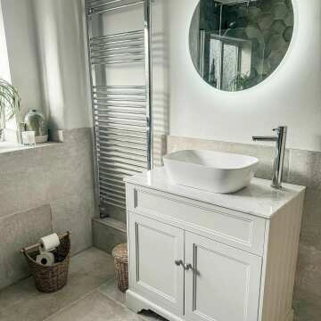 Lucia Chalk White Vanity with Marble Top & Curved Counter Top Basin 840mm