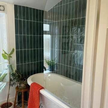 Abingdon 1500mm Roll Top Shower Bath - Chrome Claw Feet & 6mm Easy Clean Screen With Rail