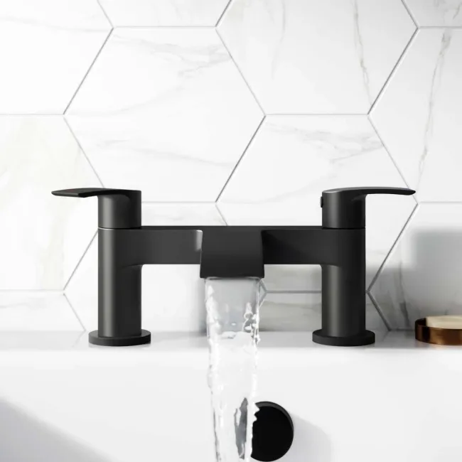 Severn Matt Black Bath Filler