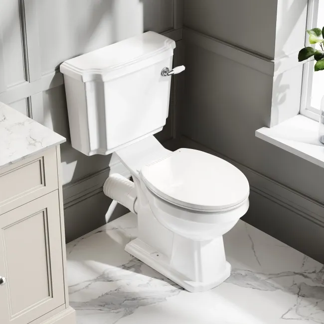 Hudson Traditional Close Coupled Toilet With Soft Close Seat
