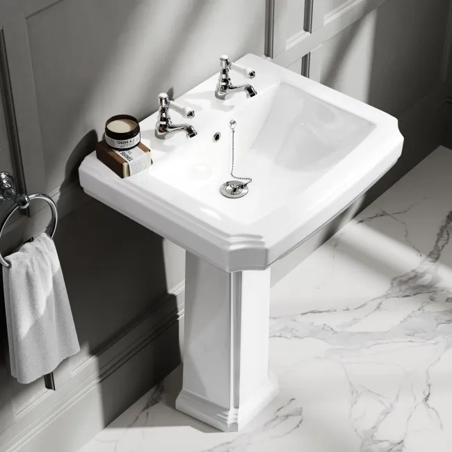 Hudson Traditional Toilet With Chalk White Seat & Pedestal Basin Set - Double Tap Hole