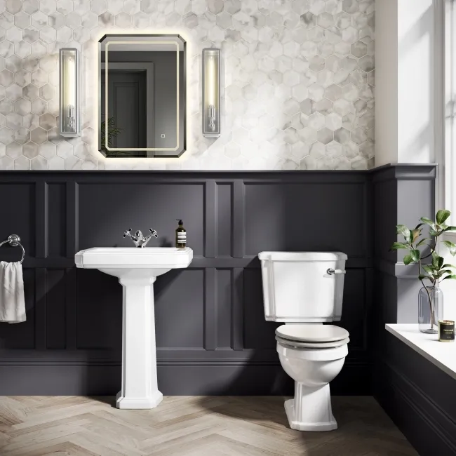 Hudson Traditional Close Coupled Toilet With Cotton White Seat & Pedestal Basin - Single Tap Hole