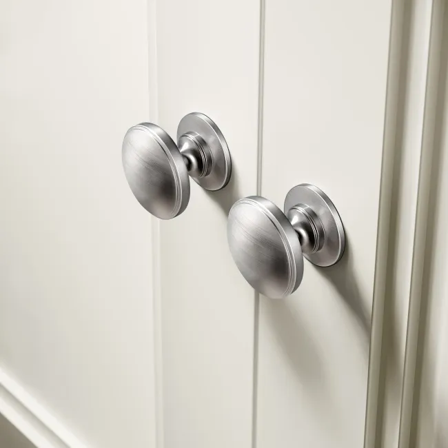 Monaco Chalk White Combination Vanity Traditional Basin and Seattle Toilet 1200mm