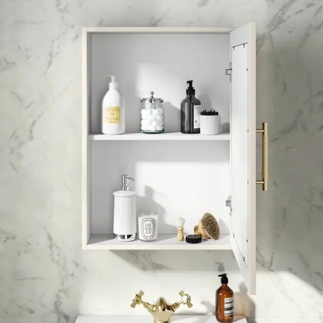 Chalk White Mirror Cabinet 700x500mm - Brass Knurled Handles