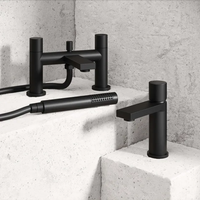 Tyne Matt Black Basin & Shower Bath Mixer Tap Set