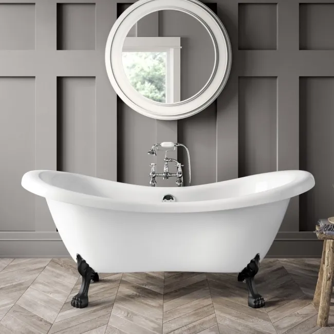 Tonbridge 1750mm Roll Top Bath - Black Claw Feet