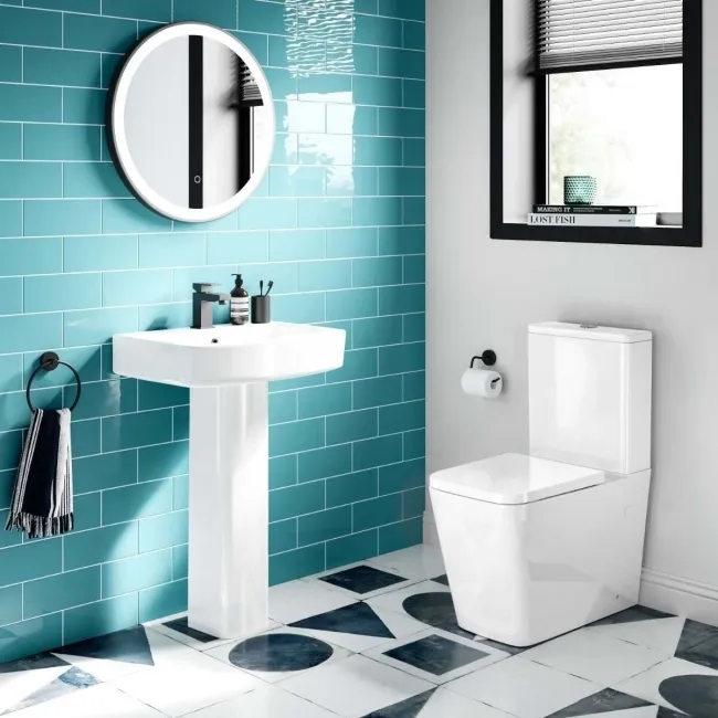 Nevada Rimless Close Coupled Toilet With Premium Soft Close Seat