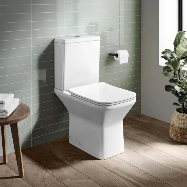 Dallas Rimless Close Coupled Toilet With Slim Soft Close Seat