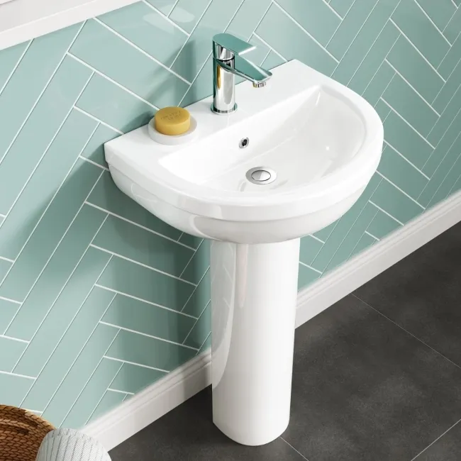 Seattle Rimless Close Coupled Toilet & Pedestal Basin Set