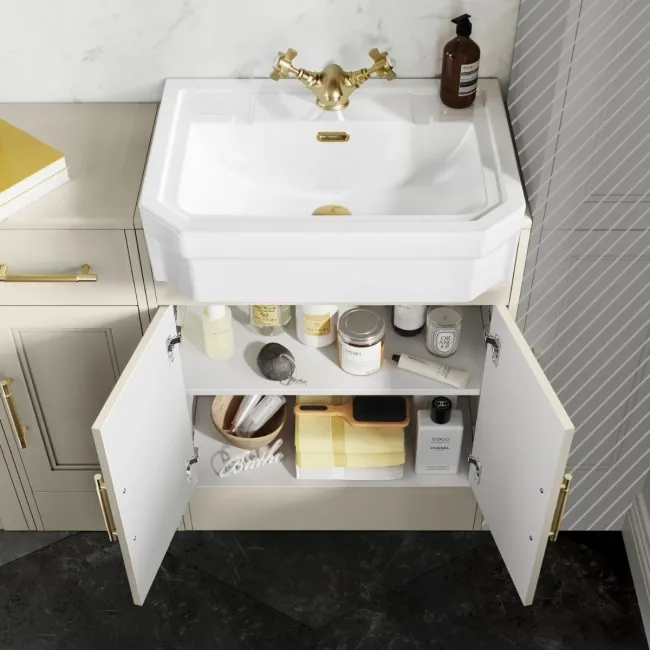 Monaco Chalk White Combination Vanity Traditional Basin and Hudson Toilet with Wooden Seat 1500mm - Brass Knurled Handles