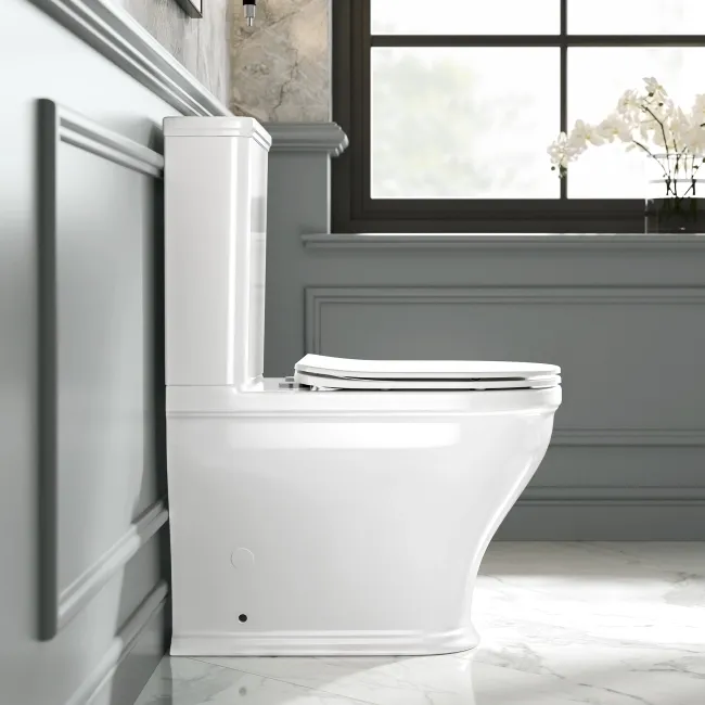 Kansas Traditional Rimless Close Coupled Toilet With Premium Soft Close Slim Seat