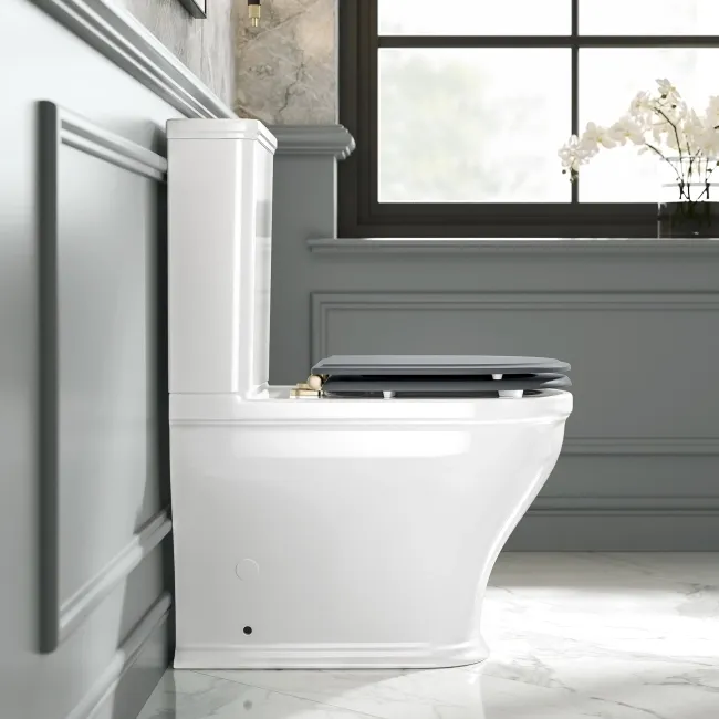 Kansas Traditional Rimless Close Coupled Toilet With Dove Grey Wooden Seat - Brushed Brass Hinges