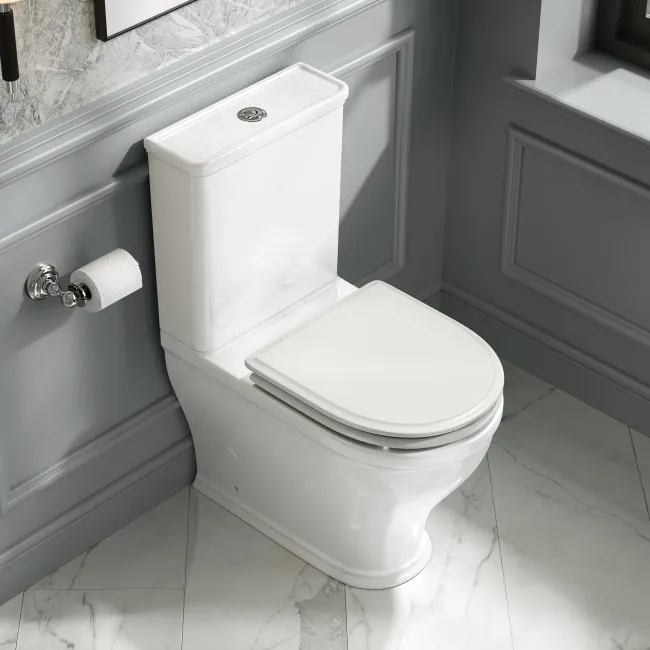 Kansas Traditional Rimless Close Coupled Toilet With Cotton White Wooden Seat