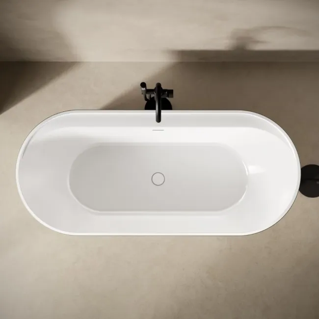 Shore 1700 Matt Green Freestanding Bath - Matt Black Feet