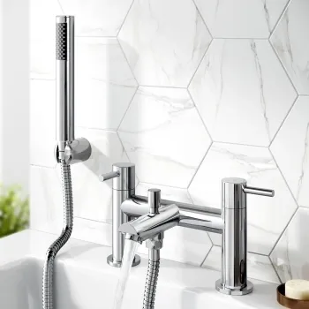 Wye Chrome Bath Filler & Handheld Shower