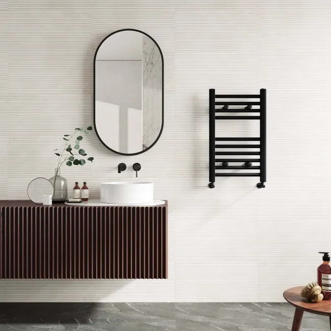 Naples Premium Matt Black Straight Heated Towel Rail 650x400mm
