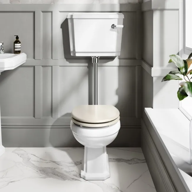 Hudson Traditional Low-Level Toilet With Chalk White Seat & Pedestal Basin - Double Tap Hole