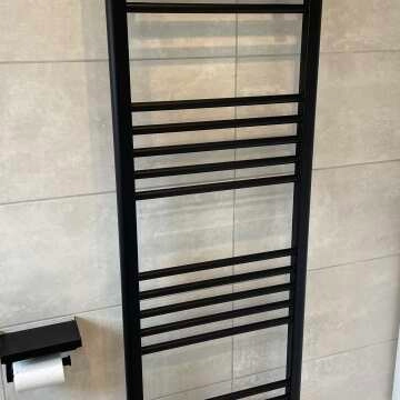 Barcelona Matt Black Straight Heated Towel Rail 1600x500mm