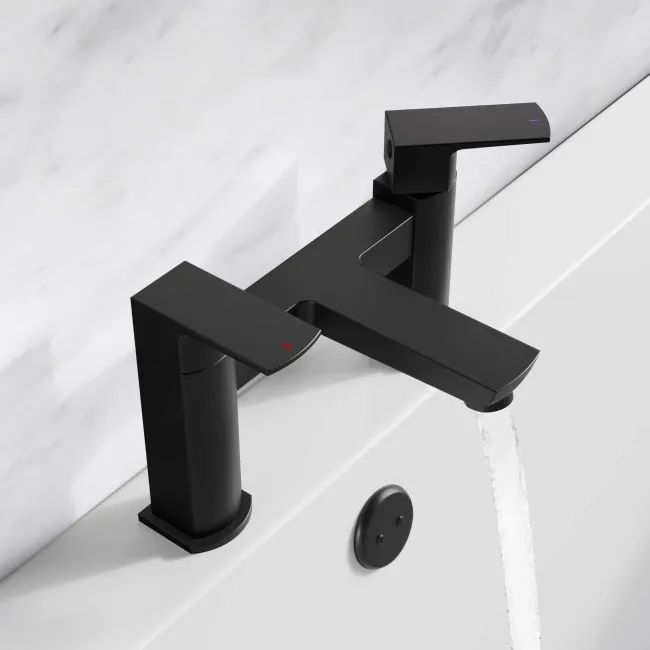 Soar Matt Black Bath Filler