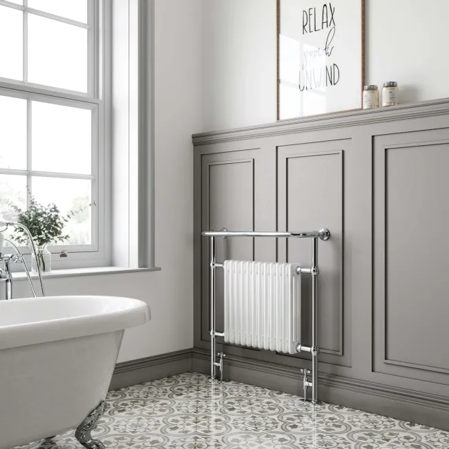 Gibraltar Extra Large White Traditional Heated Towel Radiator (With Overhanging Rail)