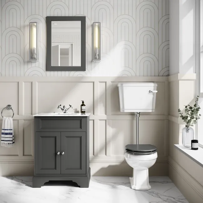 Hudson Traditional Toilet With Low-Level Cistern and Graphite Grey Wooden Seat