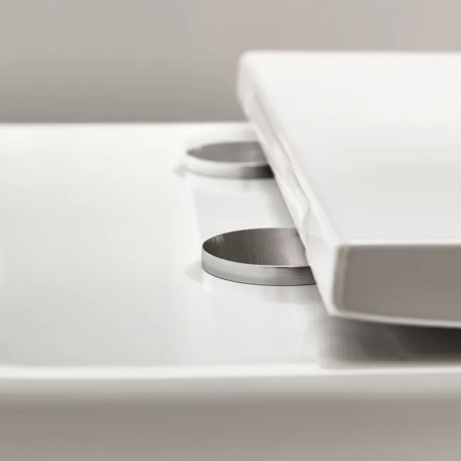 Kent Rimless Close Coupled Toilet With Premium Soft Close Seat