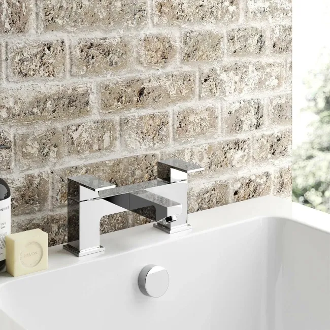 Lea Chrome Bath Filler
