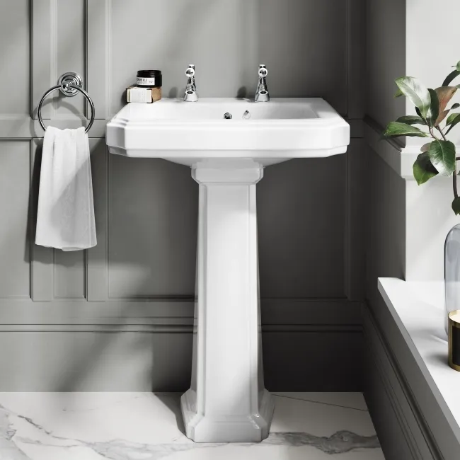 Hudson Traditional Toilet With Chalk White Seat & Pedestal Basin Set - Double Tap Hole
