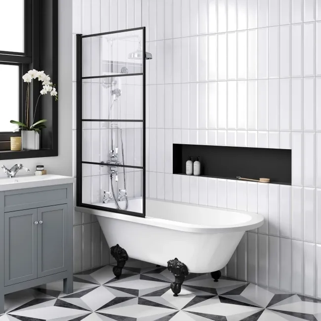 Abingdon 1500 Roll Top Shower Bath - Black Ball Feet & 6mm Easy Clean Matt Black Grid Screen