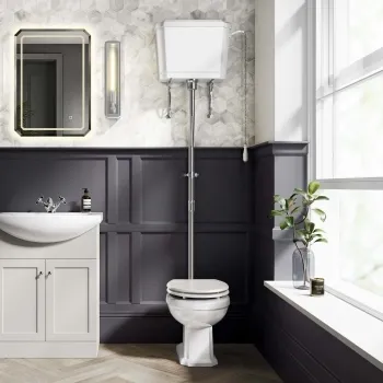 Hudson Traditional Toilet With High-Level Cistern and Cotton White Wooden Seat