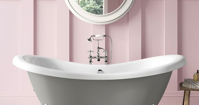 Bathing in Style: Innovative Roll Top Bath Ideas for your Home Design
