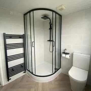 London Matt Black 6mm Quadrant Shower Enclosure 900x900mm