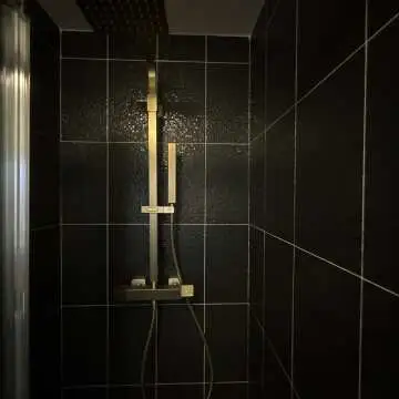 Brushed Brass Square Thermostatic Shower