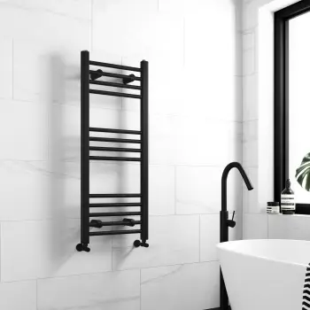 Barcelona Matt Black Straight Heated Towel Rail 1000x400mm