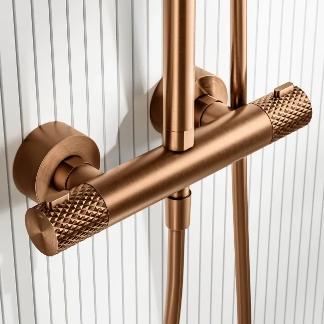 Suir Premium Brushed Copper Round Thermostatic Shower Set with Knurled Detailing
