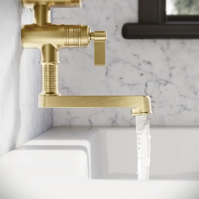 Corrib Premium Round Brushed Brass Thermostatic Bath Filler Shower Set