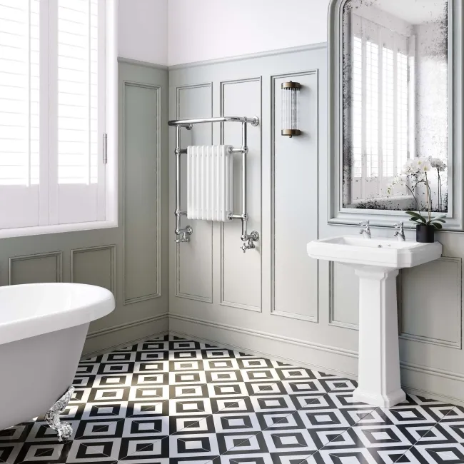 Gibraltar Wall Hung Large White Traditional Heated Towel Radiator (With Overhanging Rail)