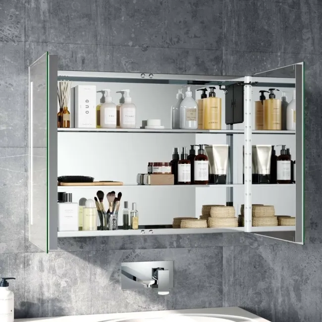Emielia Battery Powered Illuminated LED Mirror Cabinet 600x800mm