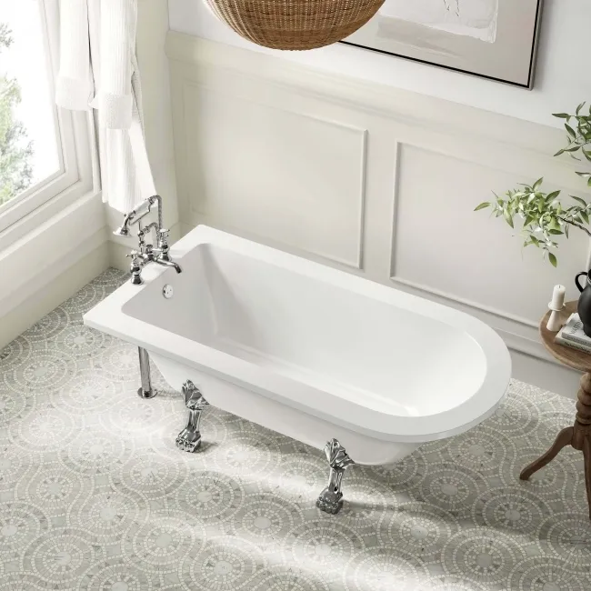 Abingdon 1500mm Single Ended Roll Top Bath - Chrome Feet