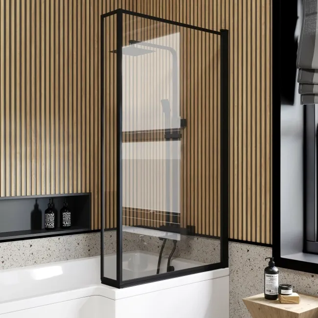 L Shaped 1600 Shower Bath with Front Panel & 6mm Easy Clean Matt Black Framed Bath Screen - Right Handed