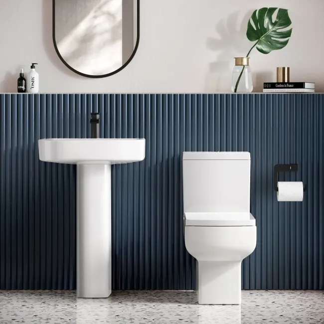 Portland Fully Back to Wall Close Coupled Toilet With Soft Close Seat