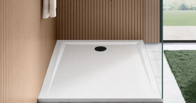 Low-Profile vs. Raised Shower Trays: Key Differences, Benefits, and Best Uses